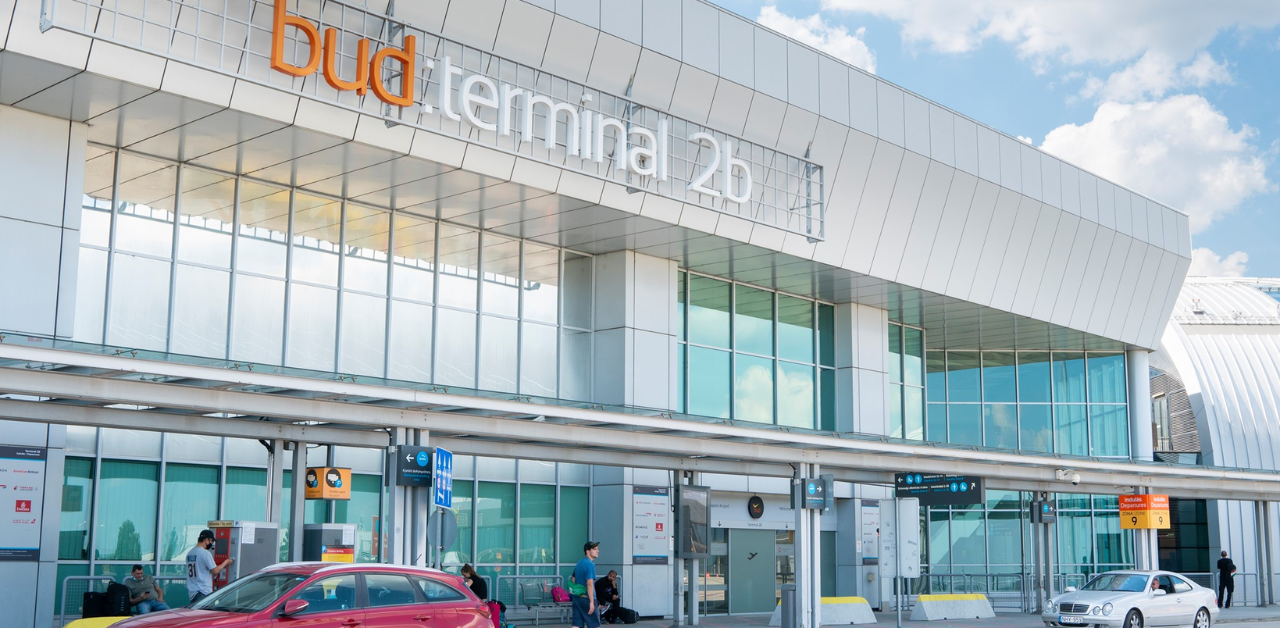 Flydubai Airlines Budapest Ferenc Liszt Airport