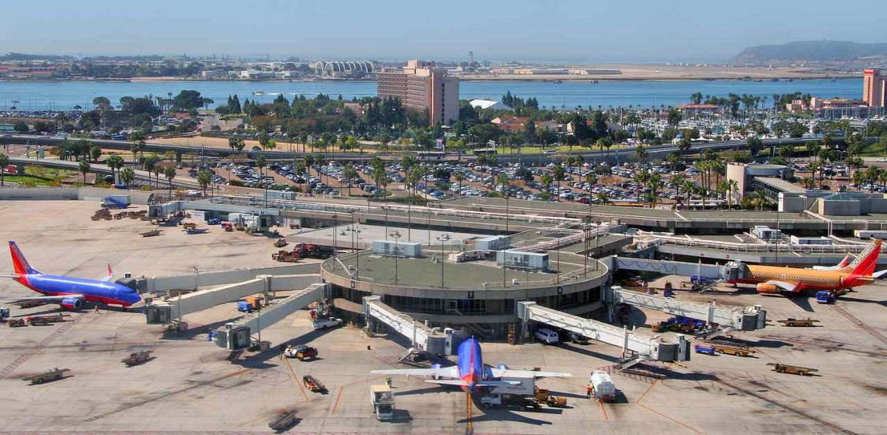 Hawaiian Airlines San Diego International Airport